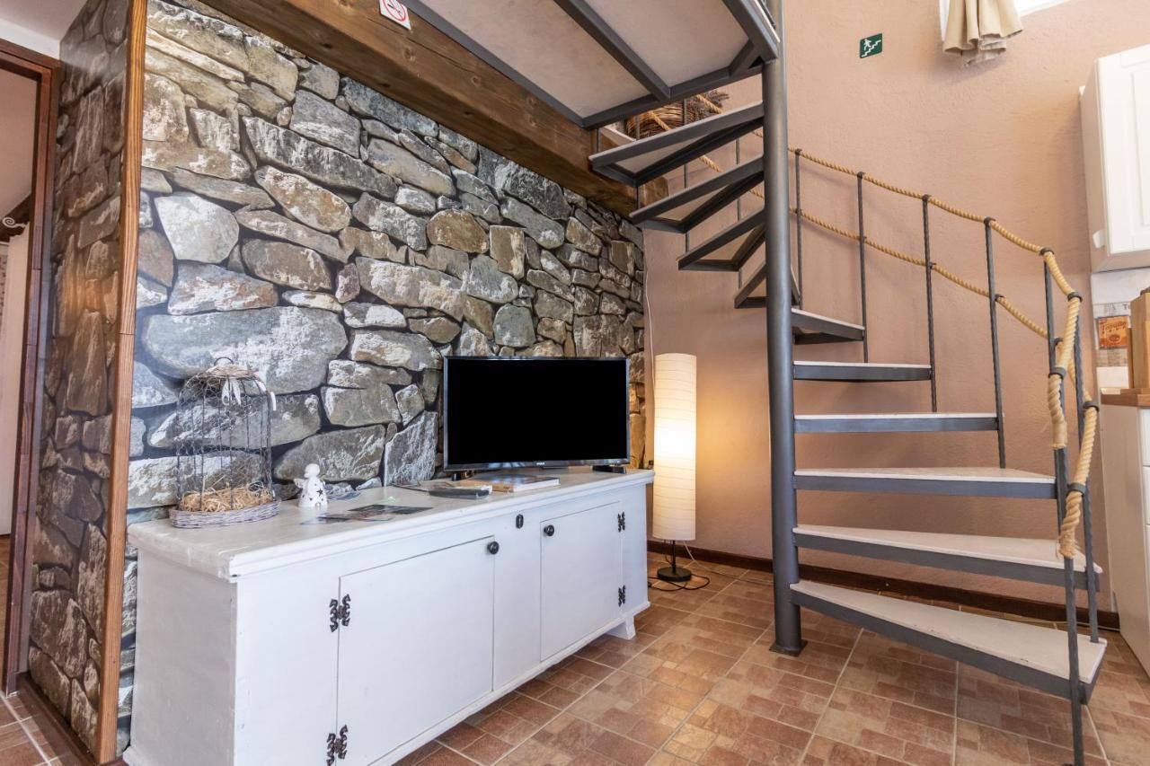 Apartments Vintage Banjol Εξωτερικό φωτογραφία