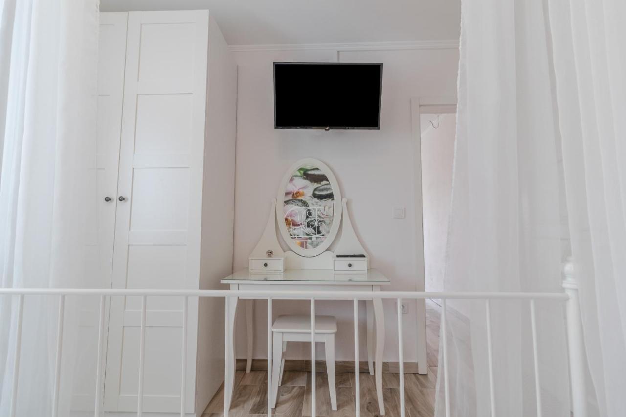 Apartments Vintage Banjol Εξωτερικό φωτογραφία