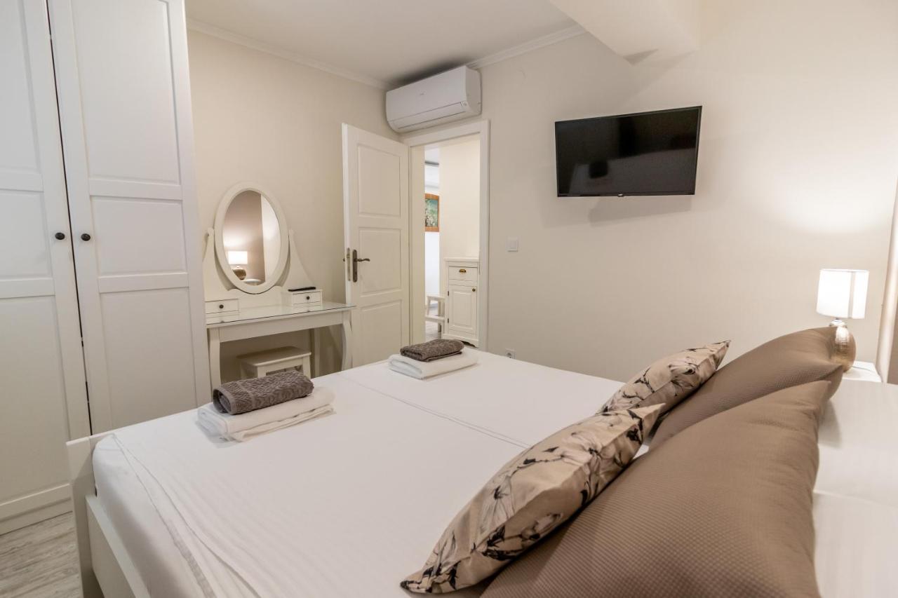 Apartments Vintage Banjol Εξωτερικό φωτογραφία
